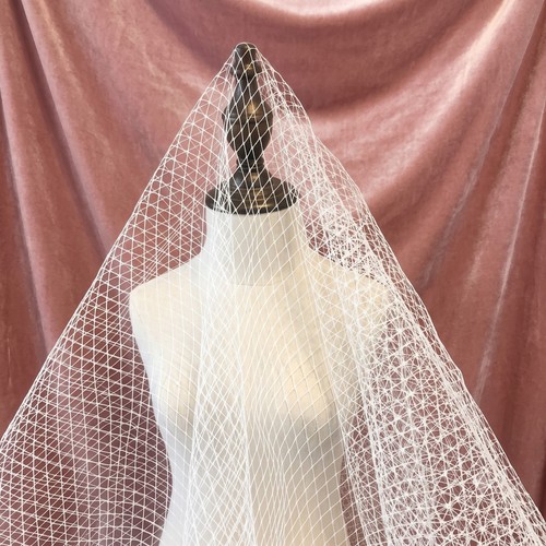 White bird cage hat - , veil
